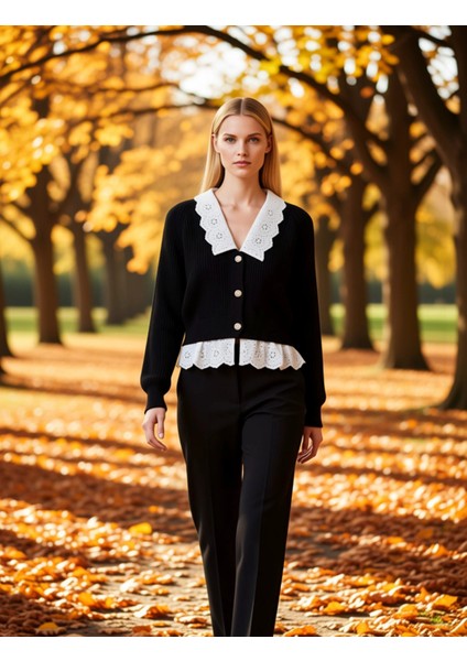 Kadın Crop Garnili V Yaka Triko Hırka Zarif Düğme Detayları ile Şık ve Konforlu Bir Seçim Her