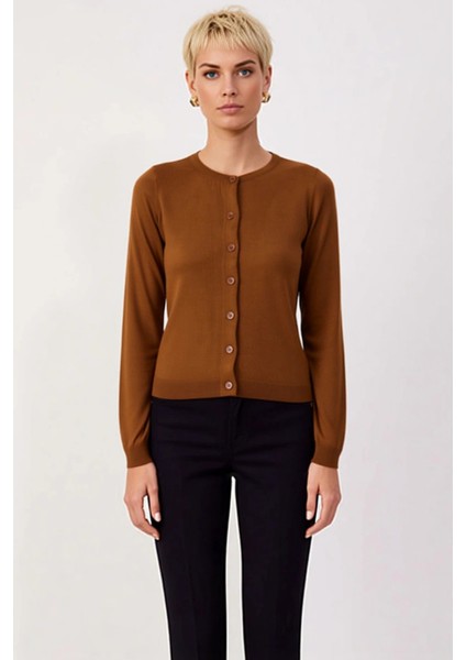 Kadın Regular Fit Bisiklet Yaka Düğmeli Triko Hırka Uzun Kollu Basic Kesim Konforlu Günlük Stil fırsatları