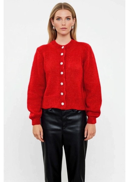 Kadın Yumuşak Dokulu Mücevher Düğmeli Crop Triko Hırka Günlük Şıklık ve Konfor Sunan Zarif Bir Seçim fırsatları