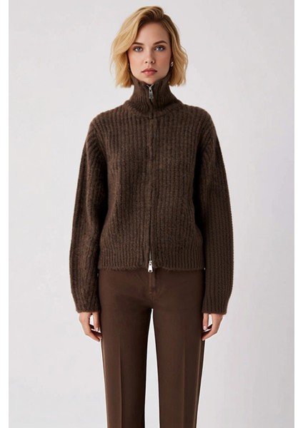 Kadın Geniş Kalıp Fermuarlı Triko Hırka Günlük Stilinizi Tamamlayan Yumuşak Dokunuş ve Konfor fırsatları