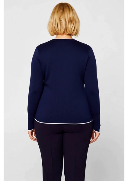 Kadın V Yaka Düğme Detaylı Şeritli Uzun Kollu Regular Kesim Triko Hırka Casual Giyim Stili indirimleri