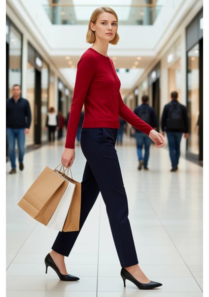 Kadın Düğmeli Bisiklet Yaka Uzun Kollu Ince Dokulu Yumuşak Regular Kesim Günlük Triko Hırka modelleri