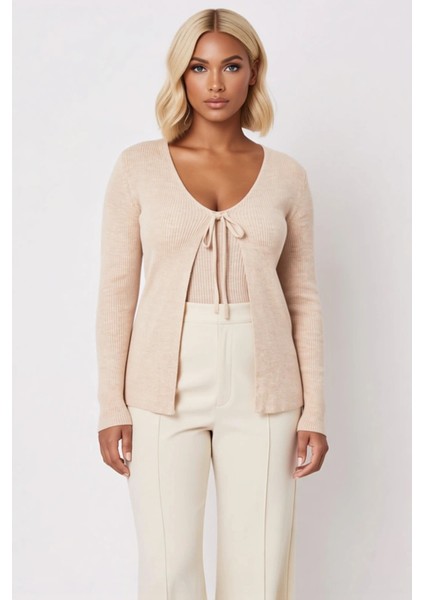 Kadın V Yaka Bağlama Detaylı Ince Triko Hırka ve Atlet Takımı Modern Kesim Gün Boyu Günlük fırsatları