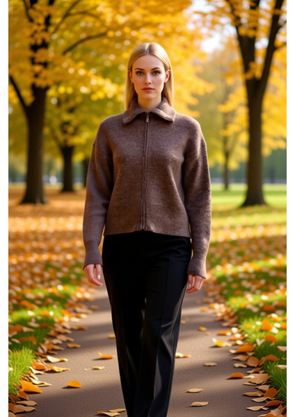 Kadın Yumuşak Dokulu Geniş Kalıp Fermuarlı Triko Hırka Günlük Stilinize Konforlu ve Şık Bir Dokunuş