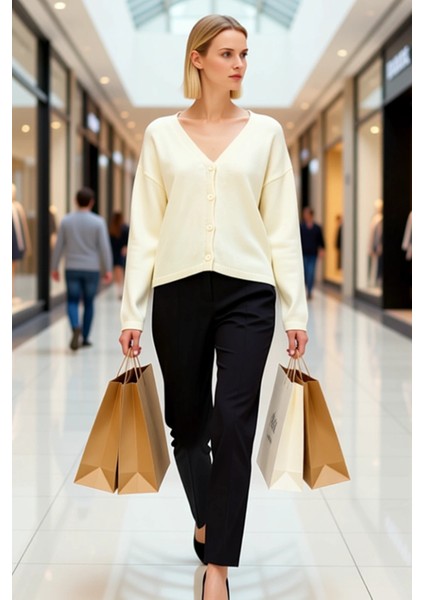 Kadın V Yaka Düşük Kol Triko Hırka Rahat Kalıp Günlük Stilin Tamamlayıcısı Konforlu Tasarım modelleri