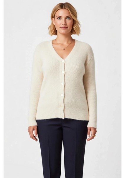 Kadın Gardırobunun Vazgeçilmezi V Yaka Yumuşak Dokulu Konforlu Triko Hırka Günlük Şıklık Şık fırsatları