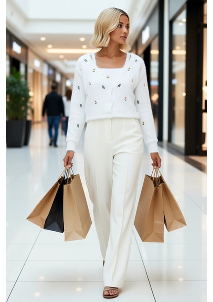 Kadın Nakışlı V Yaka Triko Hırka Takım Fonksiyonel Dayanıklı Kaliteli Konforlu Estetik Şık modelleri