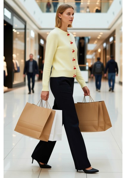 Kadın Bisiklet Yaka Reglan Kol Kiraz Detaylı Düğmeli Triko Hırka Casual Kombinlerin Vazgeçilmezi modelleri