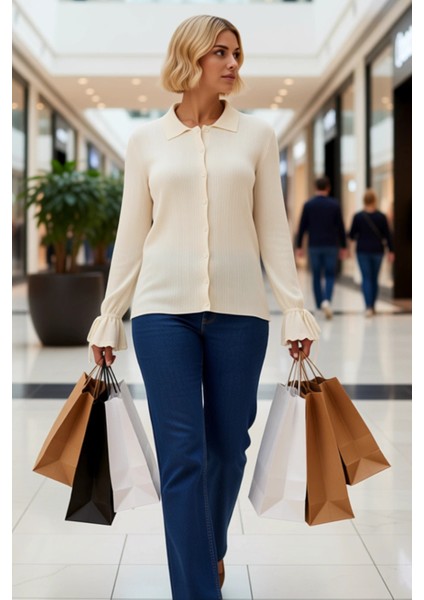 Kadın Fitilli Polo Yaka Triko Hırka Bağcıklı Kol Detaylı Günlük Şıklık ve Konfor Sunan Zarif Bir modelleri