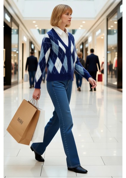 Kadın V Yaka Yumuşak Dokulu Baklava Desenli Triko Hırka Rahat Kesim Uzun Kollu Günlük Şıklık ve modelleri