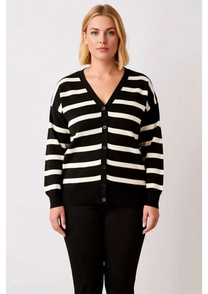 Kadın Çizgili V Yaka Düğmeli Uzun Kollu Triko Hırka Rahat Kesim Günlük Şıklık ve Konforlu Tasarım fırsatları