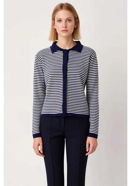 Kadın Çizgili Polo Yaka Düğmeli Örme Hırka Günlük Stilinize Dokunuş Katın Konforlu ve Şık Bir fırsatları