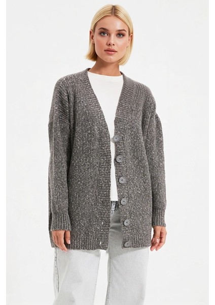 Kadın Düğmeli V Yaka Yumuşak Triko Hırka Rahat Kesim Uzun Kollu Kışlık Giyim ve Konforu Şık fırsatları