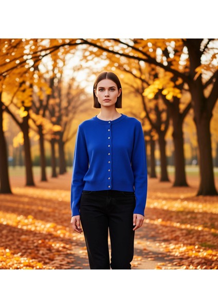 Kadın Giyim Koleksiyonu Düğme Detaylı Uzun Kollu Triko Hırka Günlük Tamamlayan Bir Parça Şık