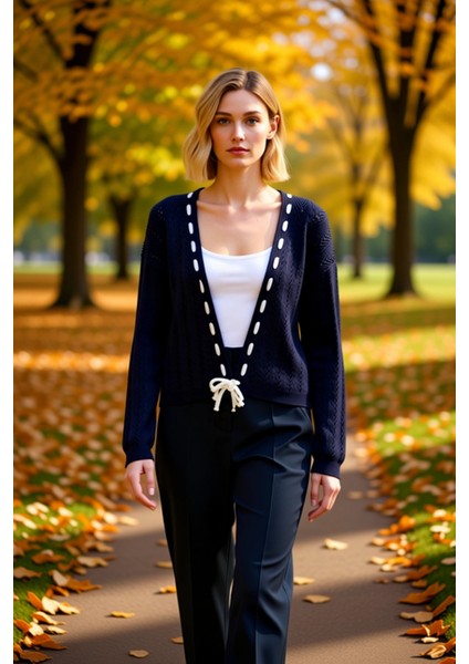 Kadın Pamuk Akrilik Karışımlı Triko Hırka Bağlamalı Ön Detaylı Uzun Kollu Günlük Şıklık ve Konfor