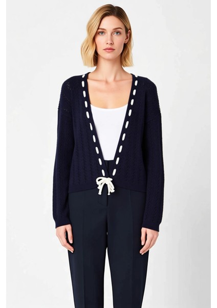 Kadın Pamuk Akrilik Karışımlı Triko Hırka Bağlamalı Ön Detaylı Uzun Kollu Günlük Şıklık ve Konfor fırsatları