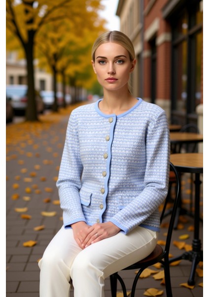 Kadın Tüvit Dokulu Düğmeli Triko Hırka Klasik Şıklık ve Sunan Uzun Kollu Tasarım Dayanıklı fiyatları