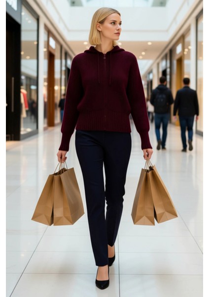 Kadın Regular Fit Kapüşonlu Fermuarlı Uzun Kollu Yumuşak Dokulu Fitilli Triko Hırka Kışlık Stil modelleri