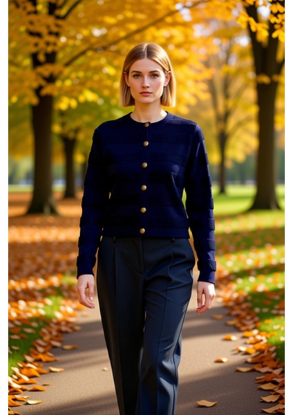 Kadın Dokulu Bisiklet Yaka Crop Triko Hırka Uzun Kollu Şık Düğmeli Rahat Kalıp Günlük Şıklık Sunar