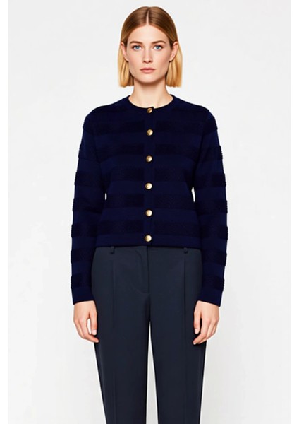 Kadın Dokulu Bisiklet Yaka Crop Triko Hırka Uzun Kollu Şık Düğmeli Rahat Kalıp Günlük Şıklık Sunar fırsatları