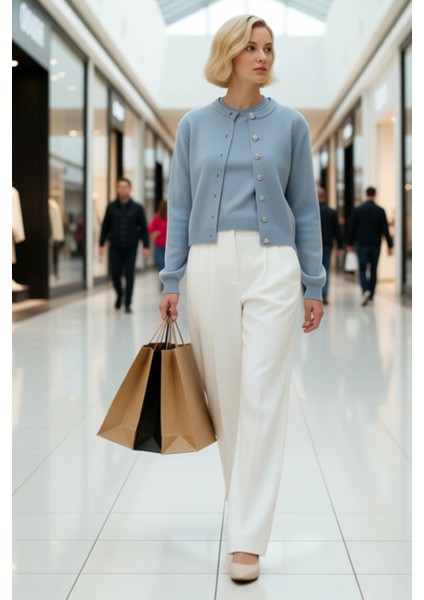 Kadın Bisiklet Yaka Düz Desen Triko Hırka Bluz Takımı Rahat ve Şık Bir Görünüm Fonksiyonel modelleri