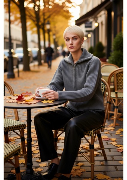 Kadın Geniş Kalıp Fermuarlı Triko Hırka Günlük Stilinizi Tamamlayan Yumuşak Dokunuş ve Konfor fiyatları