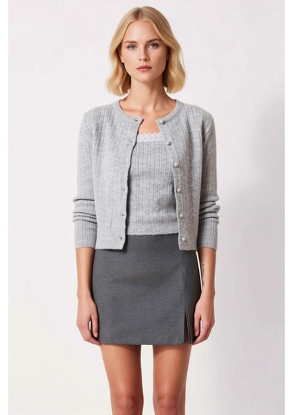 Kadın Dantel Detaylı Triko Hırka ve Askılı Bluz Takım Yumuşak Dokulu Rahat Kesim Dayanıklı