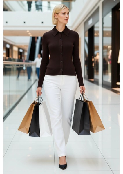 Kadın Ribanalı Polo Yaka Triko Hırka Zamansız Stil ve Günlük Kombinlerin Anahtar Parçası Şık modelleri