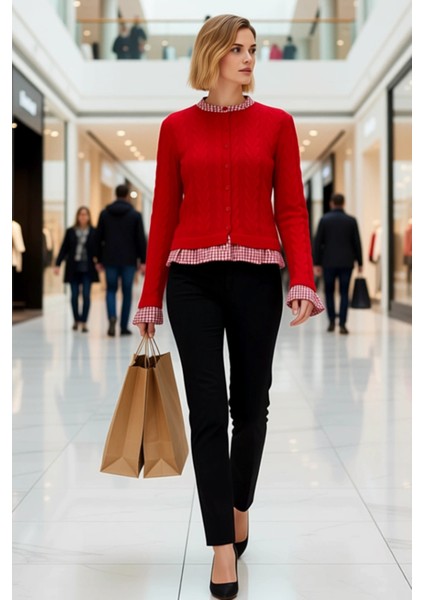 Kadın Saç Örgü Detaylı Düğmeli Triko Hırka Katmanlı Şık Görünüm Sunan Örme Kazak Dayanıklı modelleri