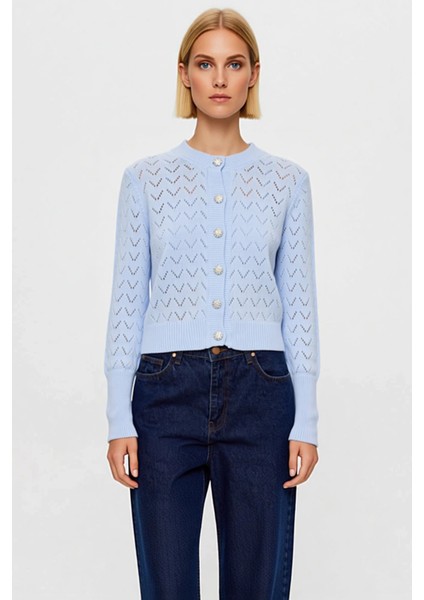 Kadın Ajurlu Zikzak Desenli Bisiklet Yaka Uzun Kollu Crop Kesim Düğmeli Triko Hırka Rahat ve Şık fırsatları