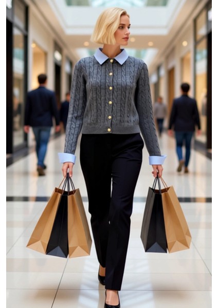 Kadın Klasik Saç Örgü Desenli Önü Düğmeli Uzun Kollu Triko Hırka Kış Sezonu Konforlu Şıklık modelleri