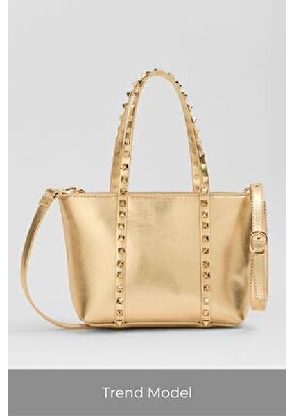 Altın Kadın Küçük Boy Zımba Detaylı Pu Deri Tokalı El ve Omuz Çantası fiyatları