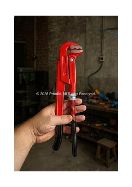 Maşalı Boru Anahtarı, Ayarlı, Krom Vanadyum Gövde, Indüksiyonda Sertleştirilmiş Dişler, Ergonomik Izole Sap, Elektrostatik Dayanıklı Boya, Profesyonel Tesisat Sökme ve Sıkma (1,5")