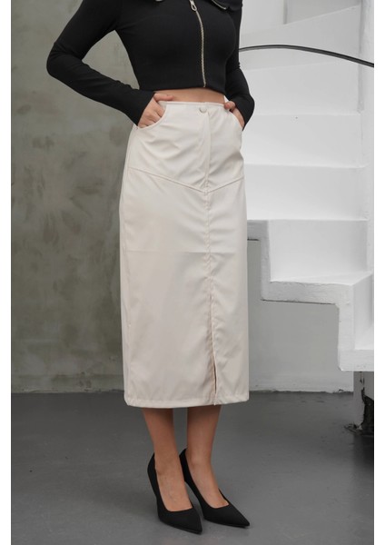 Yırtmaçlı Uzun Deri Etek Krem