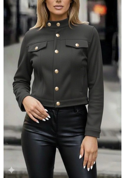 Kadın Uzun Kollu Yakadan ve Önden Düğmeli Süet Kısa Ceket modelleri