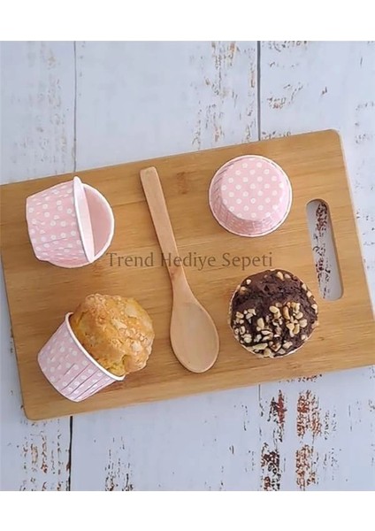50'li Açık Pembe Puantiyeli Muffin Kek Kalıbı, Kek Kapsülü Cupcake Kalıbı modelleri