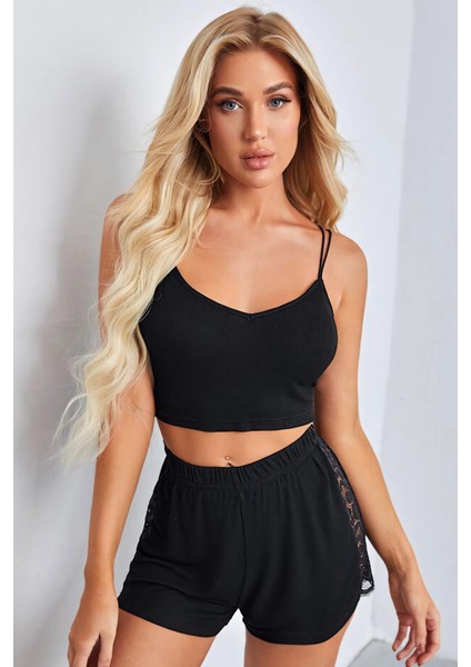 Kadın Siyah Yanları ve Sırtı Dantel Detaylı Çift Sıra Ince Lastikli Şortlu Gecelik Takım fiyatları