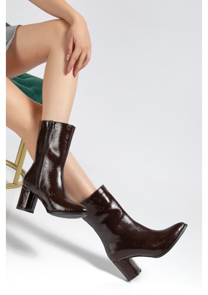 Wila Kahverengi Parlak Topuklu Tak Çıkar Çizme modelleri