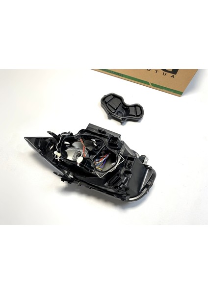 Bmw 1 Serisi E87 E81 E88 03-13 Halojen Ön Far Sağ Depo indirimleri