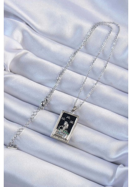 316L Çelik Zincir Gümüş Renk Zirkon Taşlı Siyah Mineli Kız Figürlü Tarot Kolye fiyatları