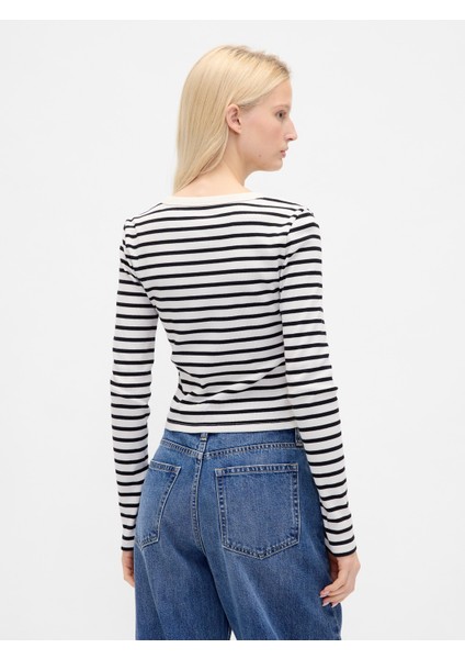 Kadın Siyah Beyaz Çizgili Ribana Crop Bisiklet Yaka T-Shirt fırsatları