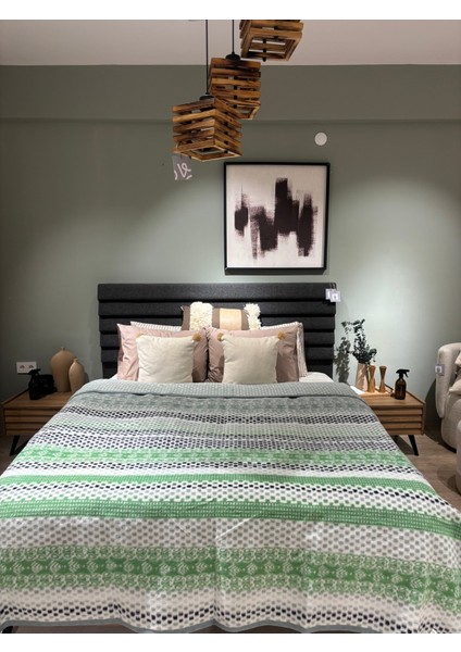 Softy Serisi Akrilik Yumuşak Kalın Battal Boy Battaniye 200X220 Ölçüsü 500GR / M2 Ağırlığı fırsatları