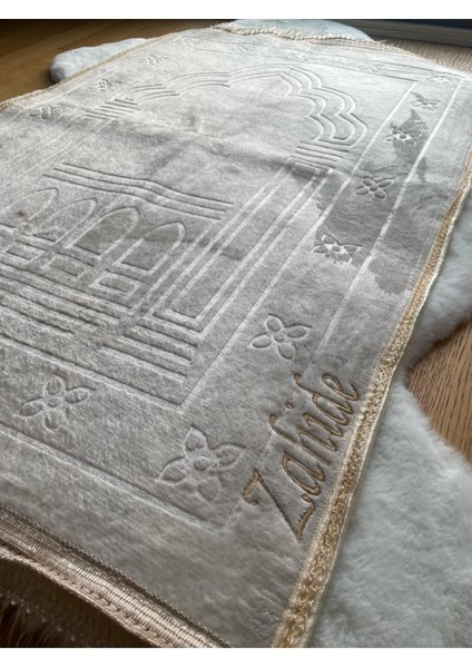 Kişiye Özel Isimli Lüx Kalın Kadife Peluş Kaymaz Taban Seccade, Çeyizlik Hediyelik Tesbihli Seccade