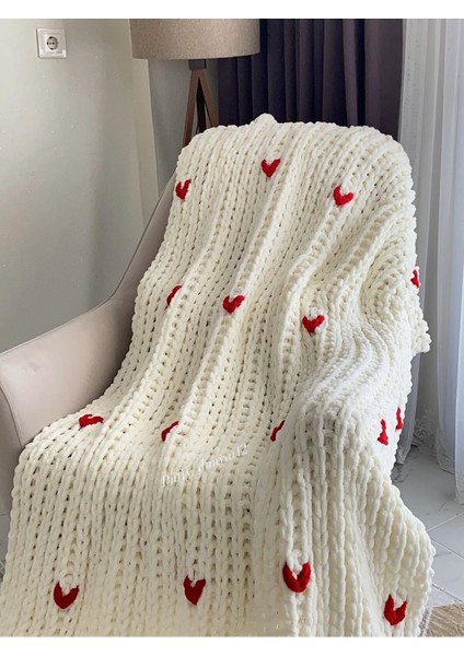 El Yapımı Kalın Tv Battaniye, Kırmızı Kalp Desenli, 170X120 Cm, Beyaz fiyatları