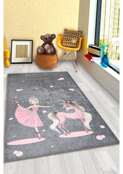 Prenses Kız Çocuk Halısı