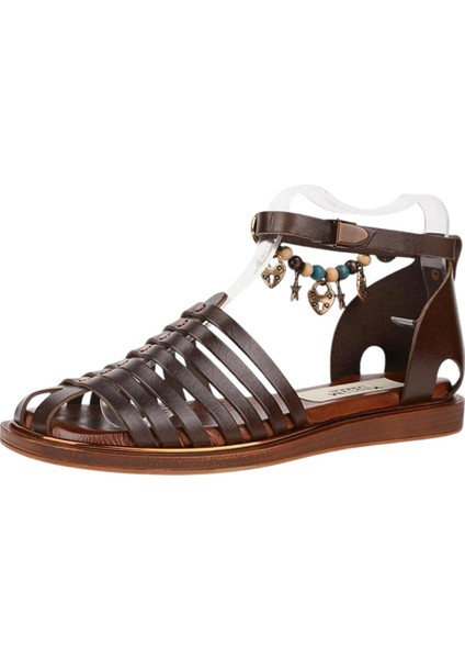 Kadın Hakiki Deri Aksesuarlı Yumuşak Tabanlı Sandalet