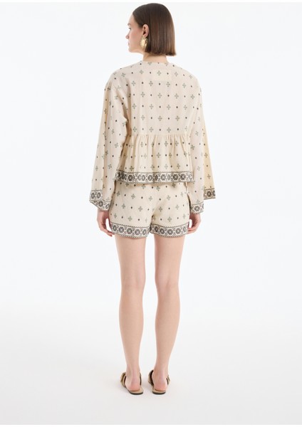 Pile Detaylı Etnik Desenli Bağlamalı Keten Kısa Kimono Naturel indirimleri
