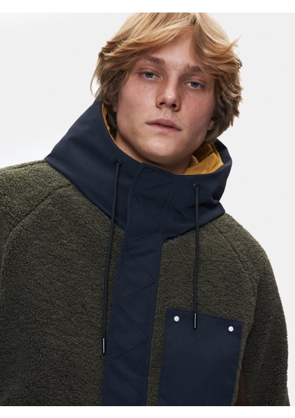 Yeşil Ceket fırsatları