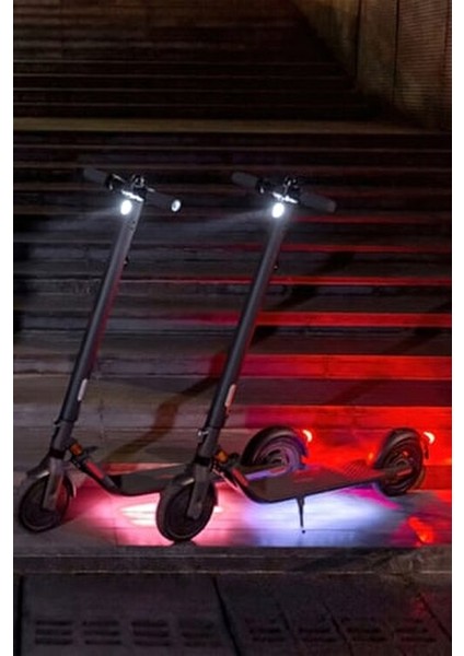 Ninebot Kickscooter E25E 300 W Motor Gücü ile 25 km/s Hızda Modern Tasarım indirimleri
