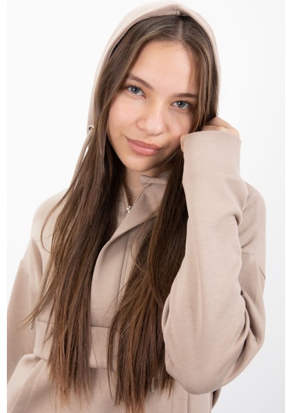 Bej Yarım Fermuarlı Kapüşonlu Kız Çocuk Geniş Paça Eşofman Takımı 23407 fırsatları